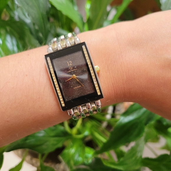 Claude Valentini Debonair Classic Quartz Watch - Picture 7 of 10